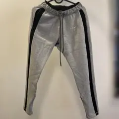 Item thumbnail for item 899d5830-995a-42d7-a5c6-aa9e3f44bc47