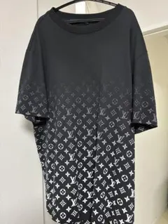 H*o様 LOUIS VUITTON モノグラムTシャツ - メルカリ