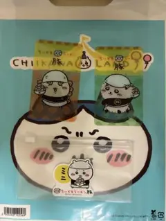 ちいかわラーメン豚 クリアカード２枚　ミニスライダーポーチ