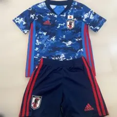 adidas サッカー日本代表 ユニフォーム 上下セット 120のサムネイル