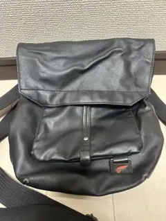 redwing ショルダーバッグ　黒