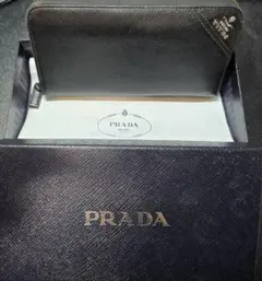 PRADA ブラック 長財布