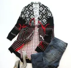 stradivarius ストラディバリウス　ニットカーディガン　総柄　黒　S