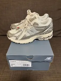 完売品❣️】【SLOBE IENA別注❣️】New BalanceU1906RCM - メルカリ