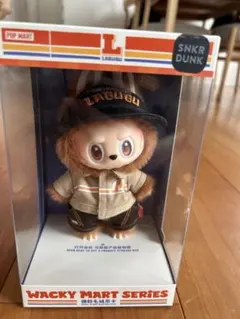 POP MART WACKY MART Lキャラクターぬいぐるみ