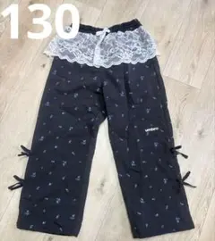 しまむら　umbro ナイロンレースパンツ　花柄 ロングパンツのサムネイル
