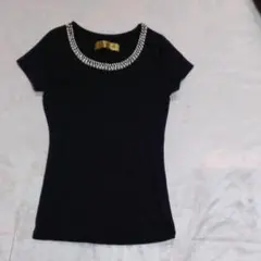CECIL McBEE ビジュー付きTシャツ Mサイズ ブラック