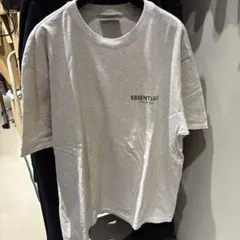 エッセンシャルズ　Tシャツのサムネイル