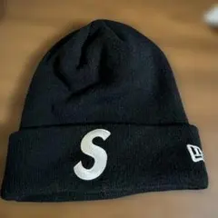 2026年最新】Supreme New Era S Logo Beanieの人気アイテム - メルカリ