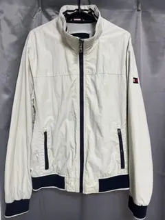 TOMMY HILFIGER ナイロンジャケット　トミーヒルフィガー　上着