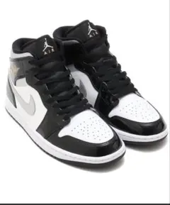 【新品】Nike Air Jordan 1 ブラック/ホワイト/シルバー