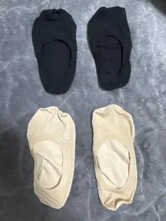 【新品未使用】フットカバー 黒 ベージュ 2足セット