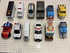 トミカ ミニカー 12台セット