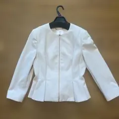 美品♡ テッドベイカー ペプラム ノーカラージャケット 裏地花柄 春色 ピンクのサムネイル
