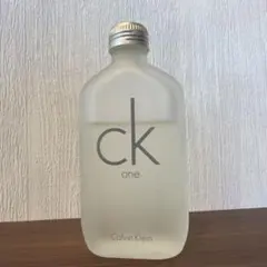 Calvin Klein ck one オードトワレ 100mLのサムネイル