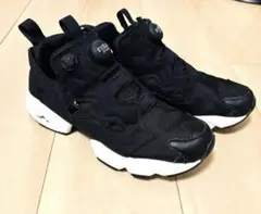 超美品！リーボック　INSTAPUMP FURY ブラックV65750 24cm
