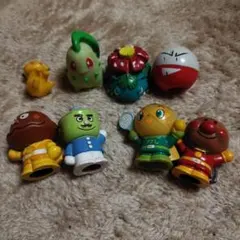 アンパンマン ピカチュウ　フィギュアセット 8体