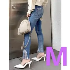GYDA スキニーデニムパンツ 裾フリンジのサムネイル
