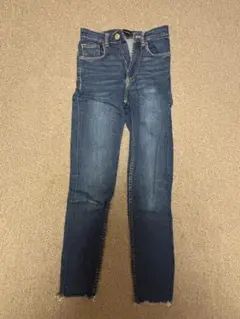ZARA スリムフィットデニムパンツ EUR34