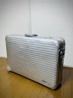 2025年最新】VINTAGE RIMOWAの人気アイテム - メルカリ