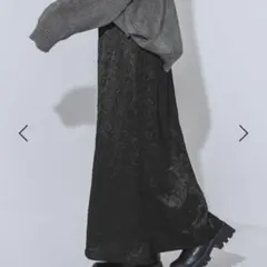 JEANASIS シャイニーサテンフレアスカート