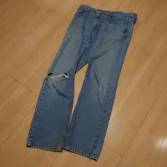 Item thumbnail for item 4eb5597b-4b76-47f0-895b-df4bc912c50a