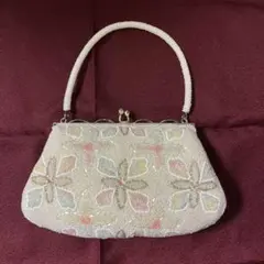 ヴィンテージ 花柄 総ビーズ刺繍ハンドバッグ【白×パステルカラー