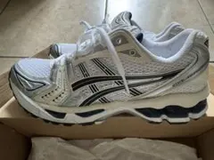 emmi 購入　美品　ASICS GEL-KAYANO 14 24.5cm