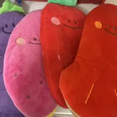 ダイソー ぬいぐるみペンケース 4点セットのサムネイル