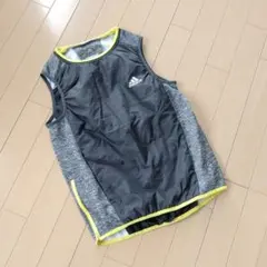 150cm adidas 中綿裏起毛ベスト