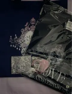 Item thumbnail for item 5623ddda-1e0e-4786-8be8-6cd99feb9a78