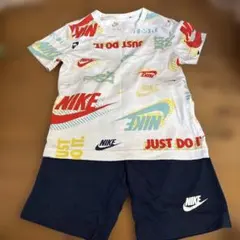 Nike Tシャツとショートパンツセット 110