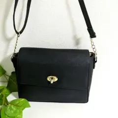 grove 　ショルダーバッグ　シンプル　ブラック