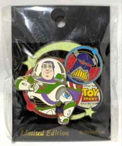 2026年最新】ディズニー光るバッチの人気アイテム - メルカリ