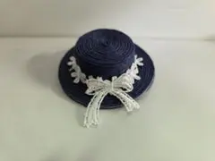 紺のミニ帽子 ブローチ