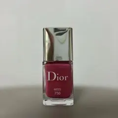 Dior ヴェルニ miss 756 ネイルのサムネイル