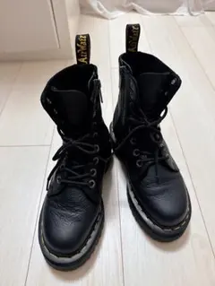 Dr.Martens JADON 8ホール ブーツ 23cm シューケアキット付 - メルカリ