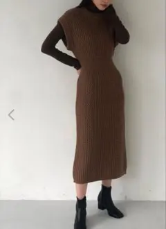 ノースリーブニットワンピース ブラウン