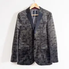 2026年最新】lovelessの人気アイテム - メルカリ