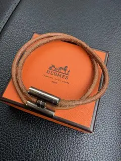 HERMES レザーブレスレット 編み込み ネイビー×グレー - メルカリ