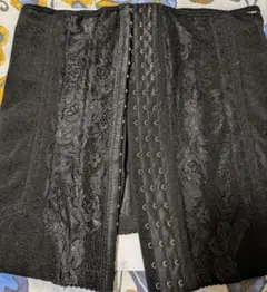 ウエストニッパー