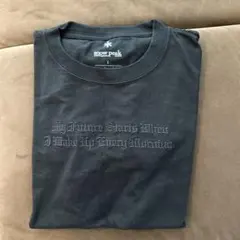 美品snow peak ロゴ刺繍 Tシャツ ブラック サイズ1のサムネイル