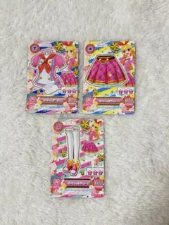 アイカツカード ピンクトルテ ブラウス・スカート・シューズ 3点セット