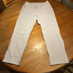 ライトグレー スラックス ゴムウエスト　ユニクロ　セオリー