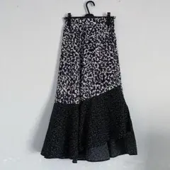 ローズバッド　フレアースカート