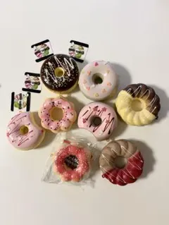 ミニチュア ドーナツ スクイーズ キーホルダー 10個セット - メルカリ