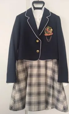 repipi armario 卒服