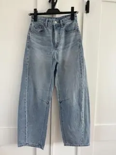 GU ジーユー バレルレッグジーンズ(丈短め68cm)