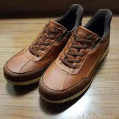 手を使わずに履けるスパッとシューズCEDAR CRESTメンズシューズ ブラウンのサムネイル