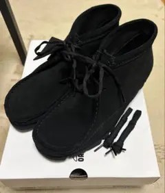 clarks ワラビーのサムネイル